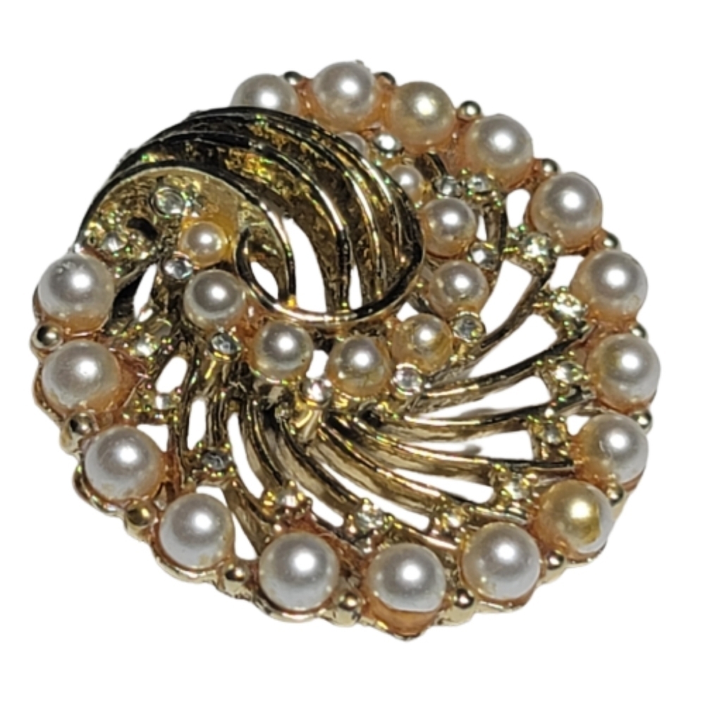 Brooch Faux Pearls on glossy gold tone swirl design Brooch pin vintage